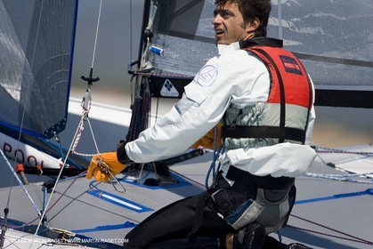 27 04 2007 - Semaine Olympique Française 2007 - Hyères - Jour 6 - Medal Race - Team France - Tornado - BESSON-JARLEGAN