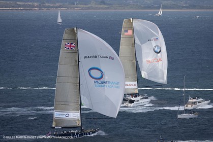 05 08 2010 - Cowes (UK, IOW) - The 1851 Cup -  BMW ORACLE Racing -  - Round The Island Race - Back in the Solent.