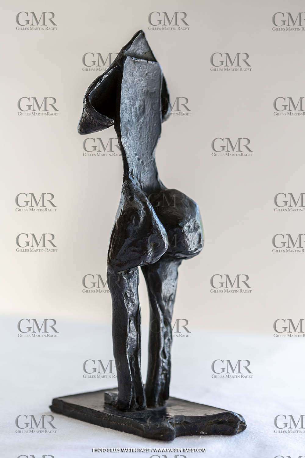 12 07 2020, St Rémy de Provence (FRA, 13) Oeuvre Germaine Richier, Femme Sein, 1955, EA
