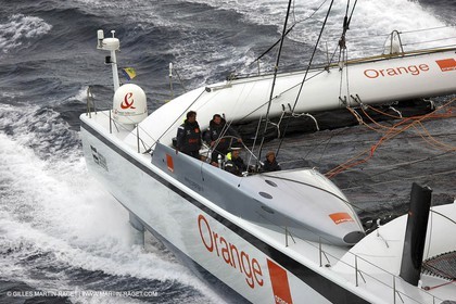 Orange II-Record Mediterranée 2004-Départ devant Marseille