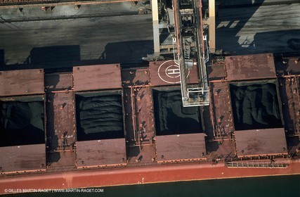 Fos harbour, mineral terminal