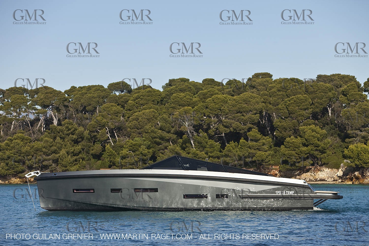 11 11 2009 - Saint Jean Cap Ferrat (FRA,06) Wally Yachts - Wallypower 55