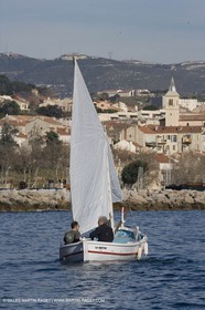 04 03 2007 - Marseilles (FRA) - La Nerthe off L'estaque (Marseille Neighorhood) - Dominique Pons