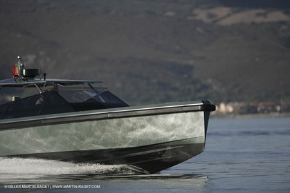 16 07 2007 - Portisco (Italie, Sardaigne) - Wally Power 47 millesime 2007