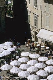 LUBERONVILLAGES0692.jpg
