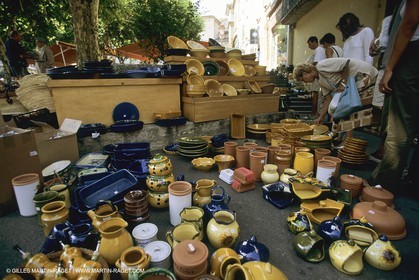 France, Provence, Marchés en plein air   Flee markets