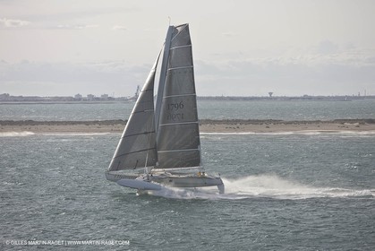 03 10 2008 - Fos   mer (FRA, 13) - L'Hydroptère - Tentative de record de vitesse