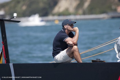 23 01 2009 - Auckland (NZL) - Louis Vuitton Pacific Series - BMW ORACLE Racing - Tuning up onboard Emirates Team New Zealand yacht