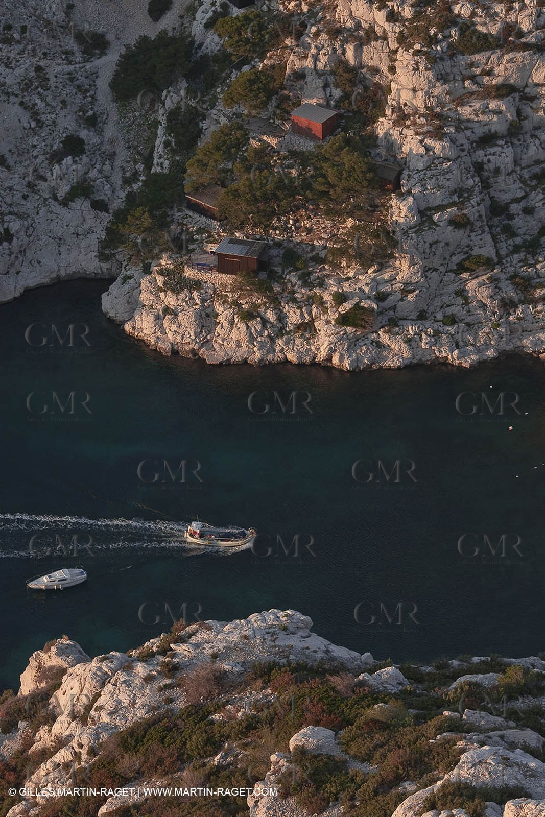 Décember 2009 - Marseille (FRA) - Les Calanques - Morgiou as seen from Sugiton Belvedere