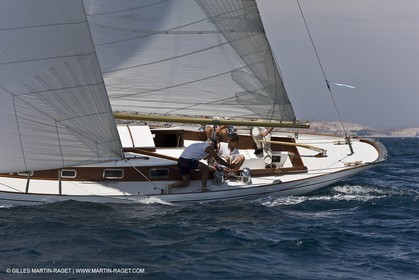Sailing, Classic yachts, Voiles Vieux Port 2009, Marseille (FRA)