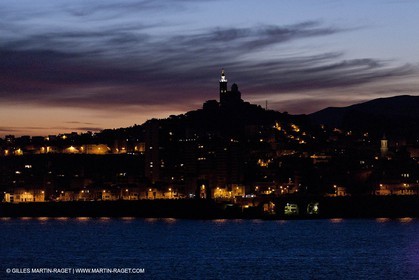 17 02 2012 - Marseille (FRA,13) - Arrivée dans le port de marseille à bord du Piana (Cie La Méridionale)
