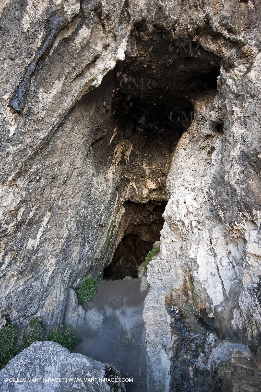 18 04 2009 - Marseille (FRA, 13) - Les Calanques - St Michel d'eau douce cave