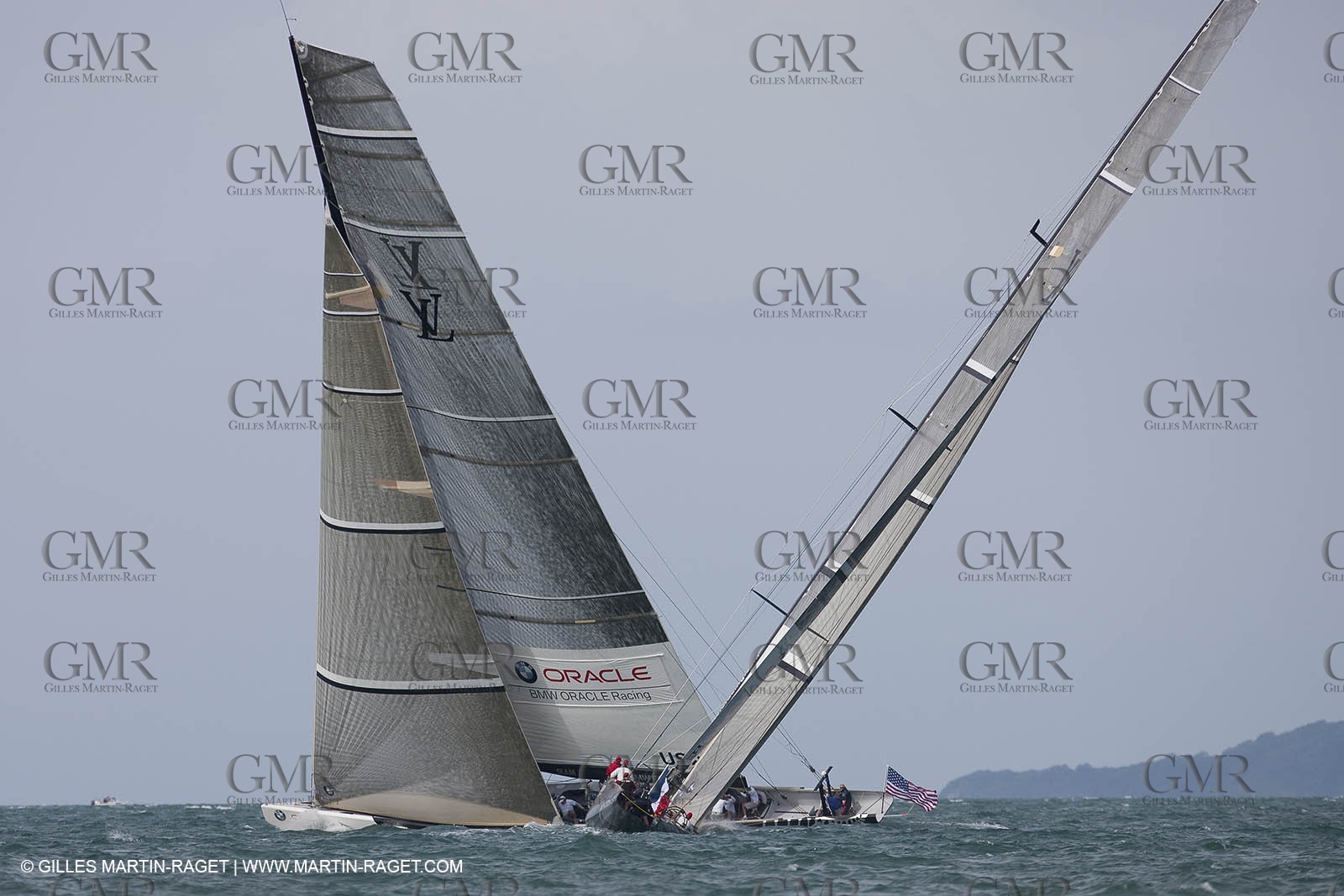 01 02 2009 - Auckland (NZL) -  Louis Vuitton Pacific Series -  Racing Day 4 - Round Robin 2 - BMW ORACLE RAcing Vs Pataugas by K-Challenge