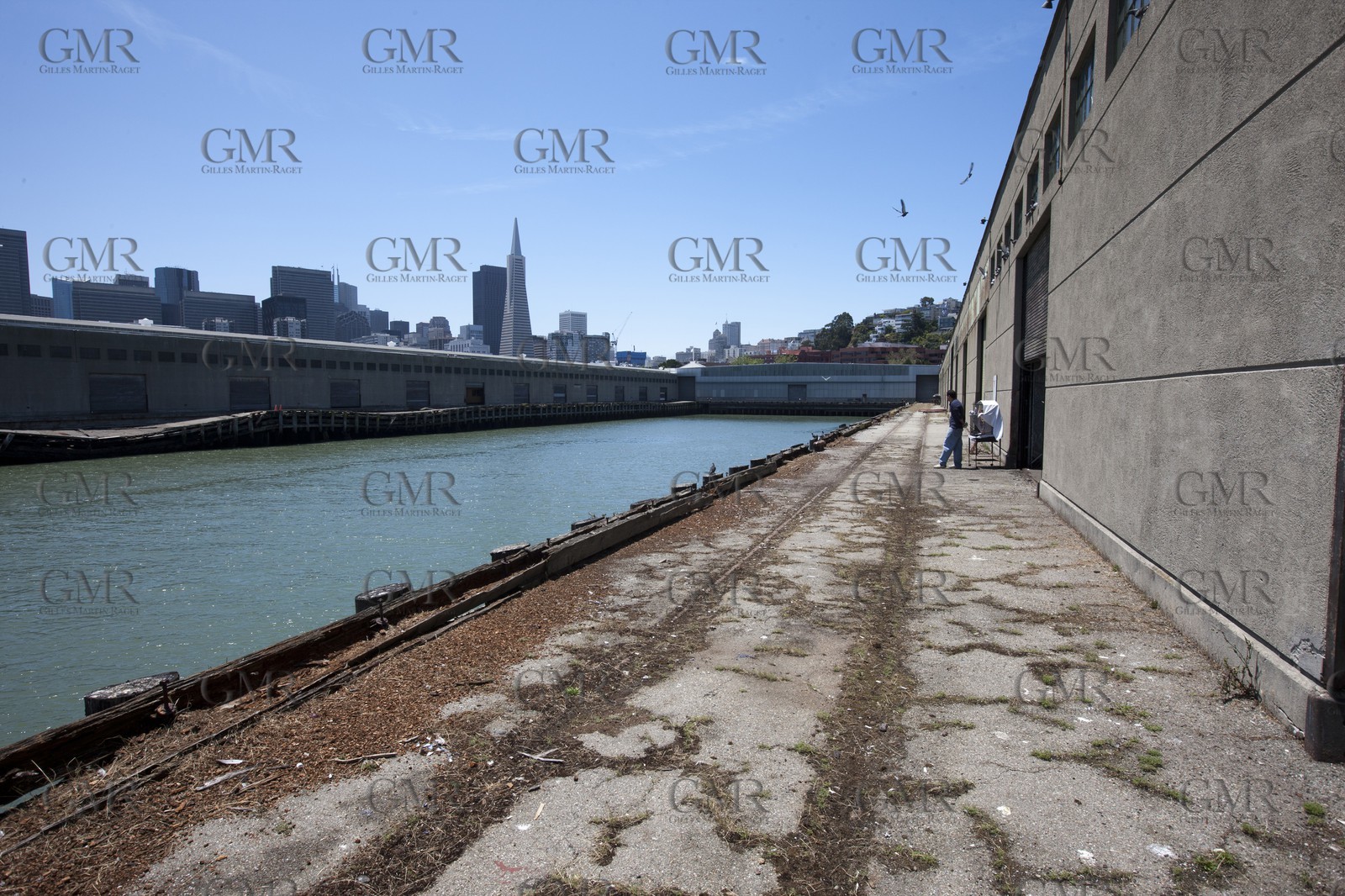 07 06 2011 - San Francisco (USA,CA) - 34th America's Cup - The Piers in their state of origin - Pier 23