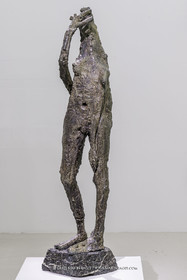 02 05 2023, Paris (FRA), oeuvre de Germaine Richier, Exposition Centre Pompidou 2023,  La Forêt 1946, Bronze patiné sur base en pierre, Fondeur : Alexis Rudier, Paris, 116 x 29 x 31,5 cm, Fondation Marguerite et Aimé Maeght, Saint-Paul-de-Vence