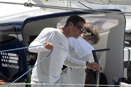 05 07 2012 - New York (USA) - Ocean Krys Race - Speed runs in fornt of NY city