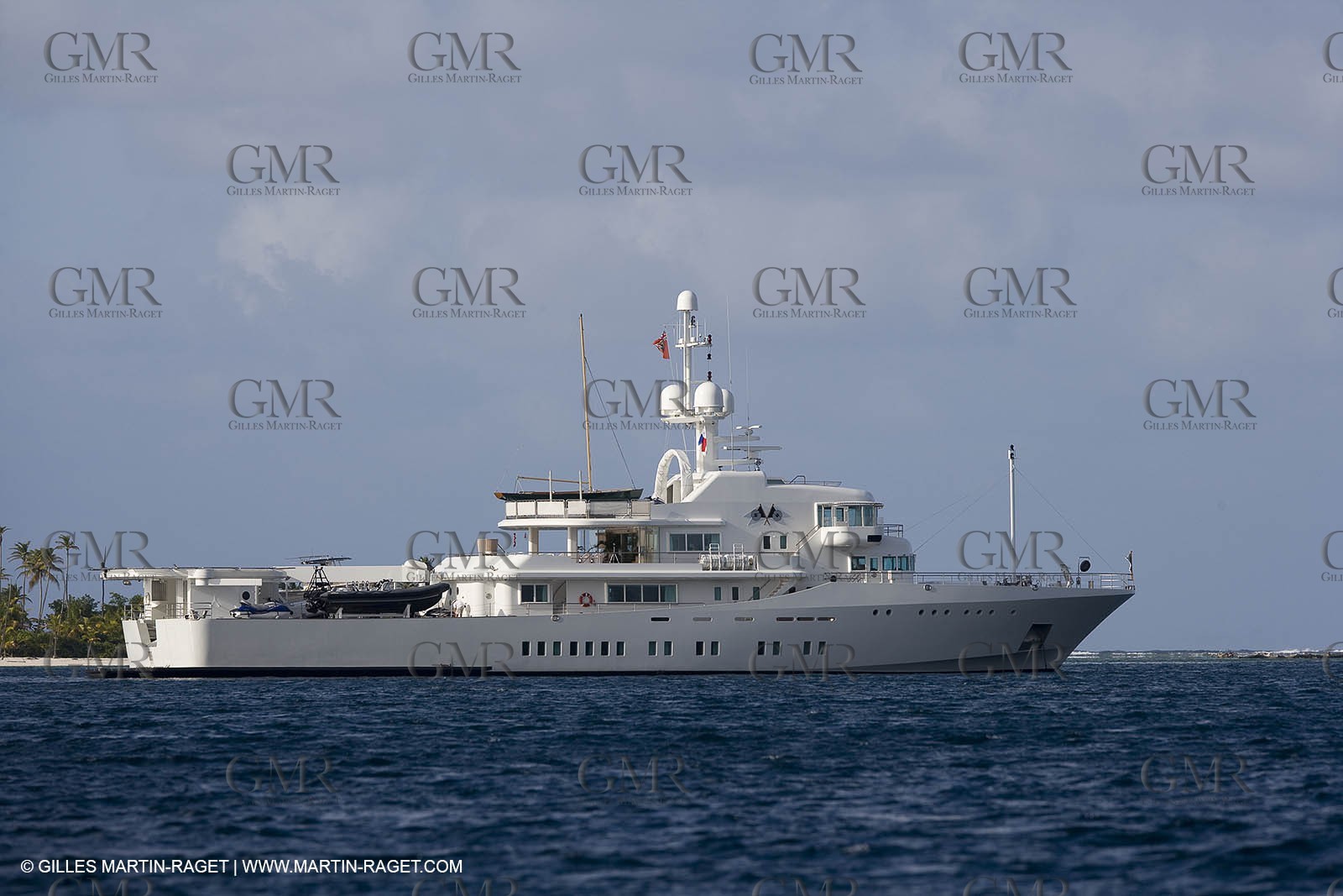 01 02 2008 - San Blas Archipelago (Panama) - Motor Yacht Senses