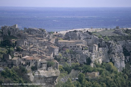 France, Provence, paysage des Alpilles, Alpilles landscapes, Les Baux de Provence