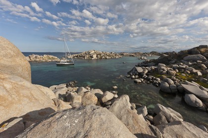 02 05 2012 - Bonifacio (FRA, Corsica) - Chantier Beneteau - Sense 55