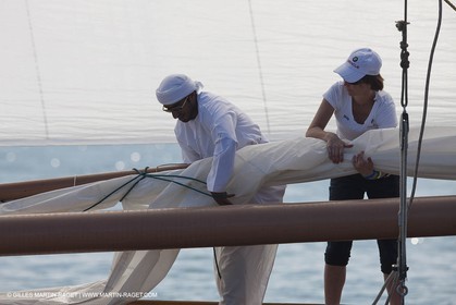 20 11 2010 - Dubai (UAE) - Dubai Louis Vuitton Trophy - Traditionnal dhow races for competing teams