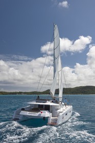 02 02 2012 - Pointe à Pitre (Guadeloupe) - Chantier Fountaine Pajot - Sanya 57