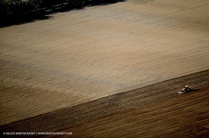 Agriculture nearby Mallemort