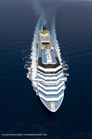 01 08 2007, Palma de Mallorca, Costa Concordia leaving Palma 01 08 2007, Palma de Mallorca (Espagne), le Costa Concordia apareillant de Palma