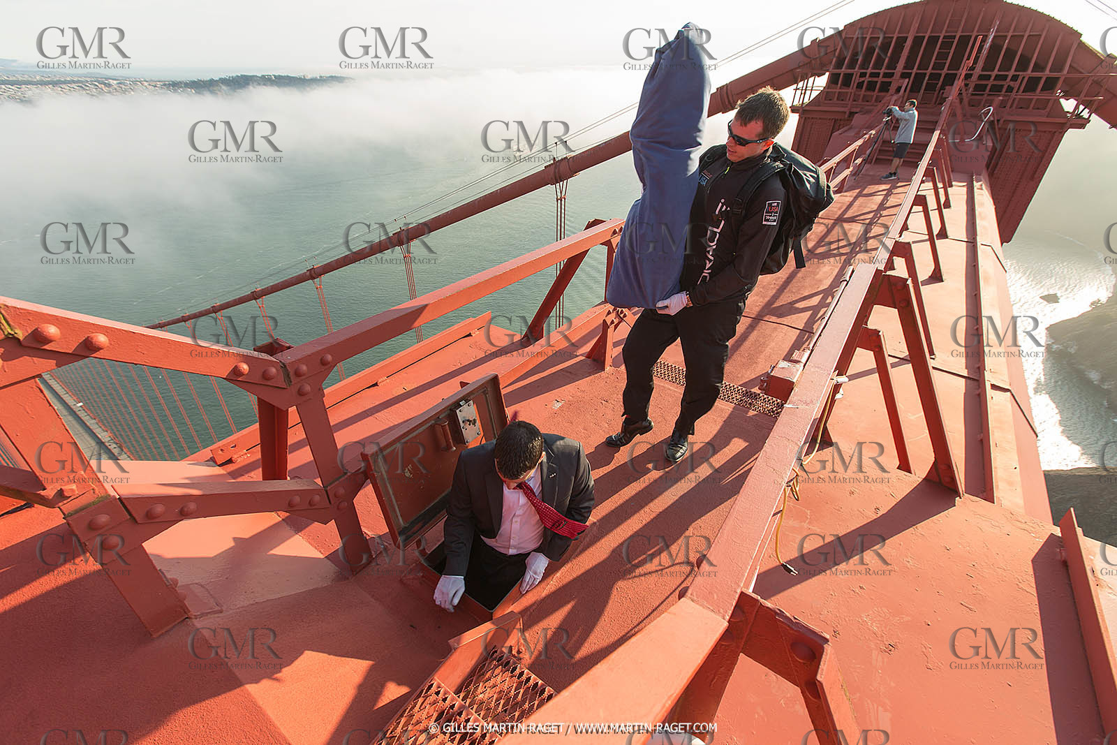03 07 2013 - San Francisco (USA, CA) - 34th America's Cup - The America's Cup Trophy at the top of Golden Gate Bridge