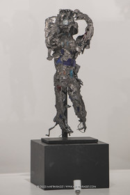 30 10 2023, Montpellier (FRA), oeuvre de Germaine Richier, Exposition Centre Pompidou - Musée Fabre 2023, Plomb et verres de couleur n° 15 1952.1953, Plomb et verres colorés, Pièce unique, 31 x 12 x 7,5 cm, Collection particulière française