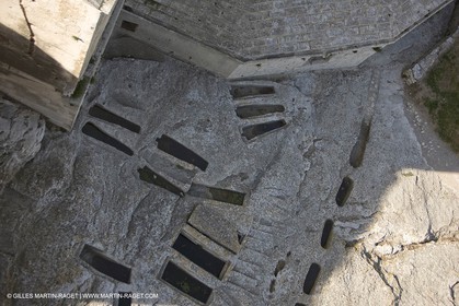 04 05 2008 - Arles (FRA,13) - Abbaye de Montmajour