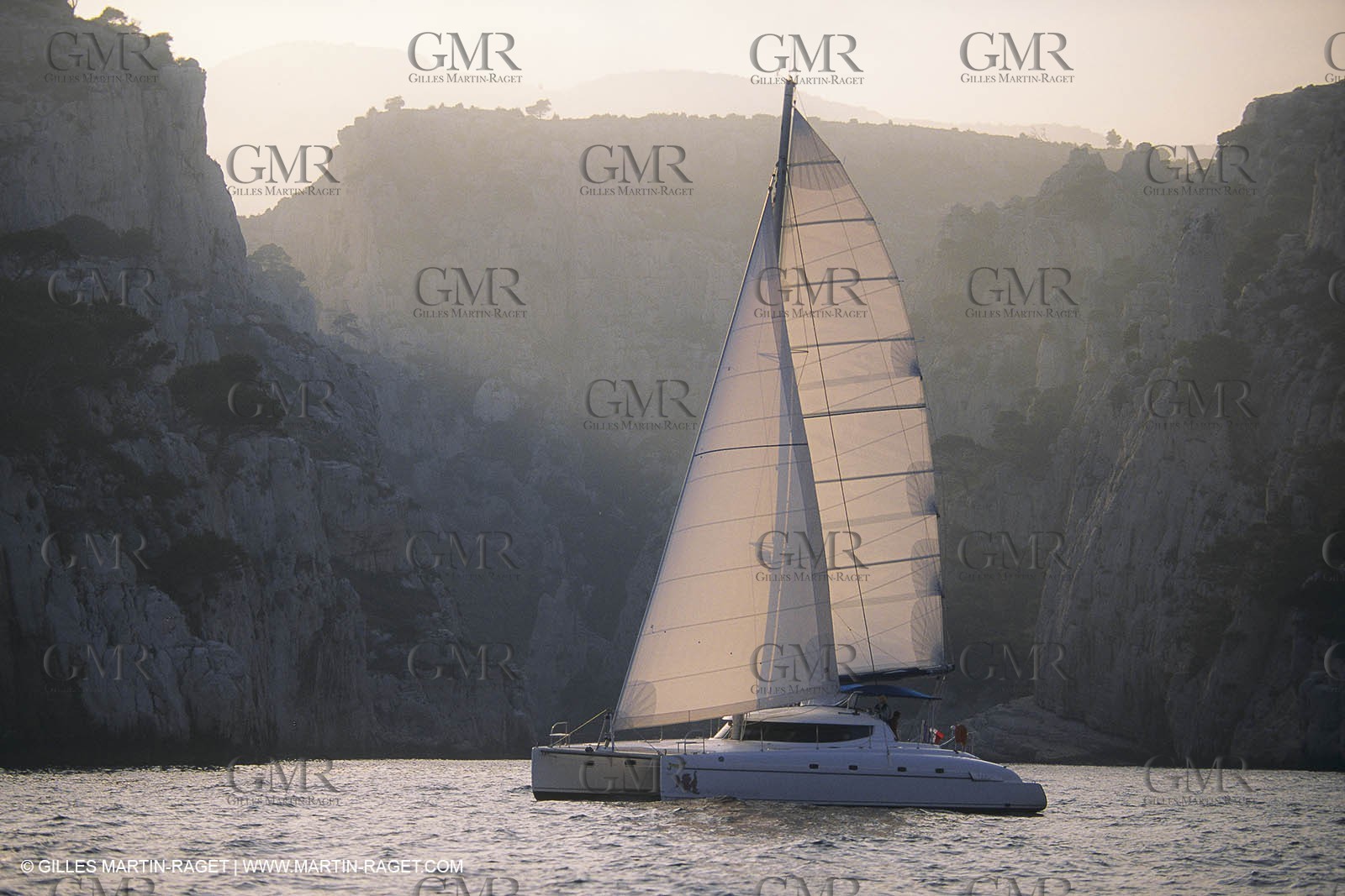 Sailing, cruising, multihull under sail