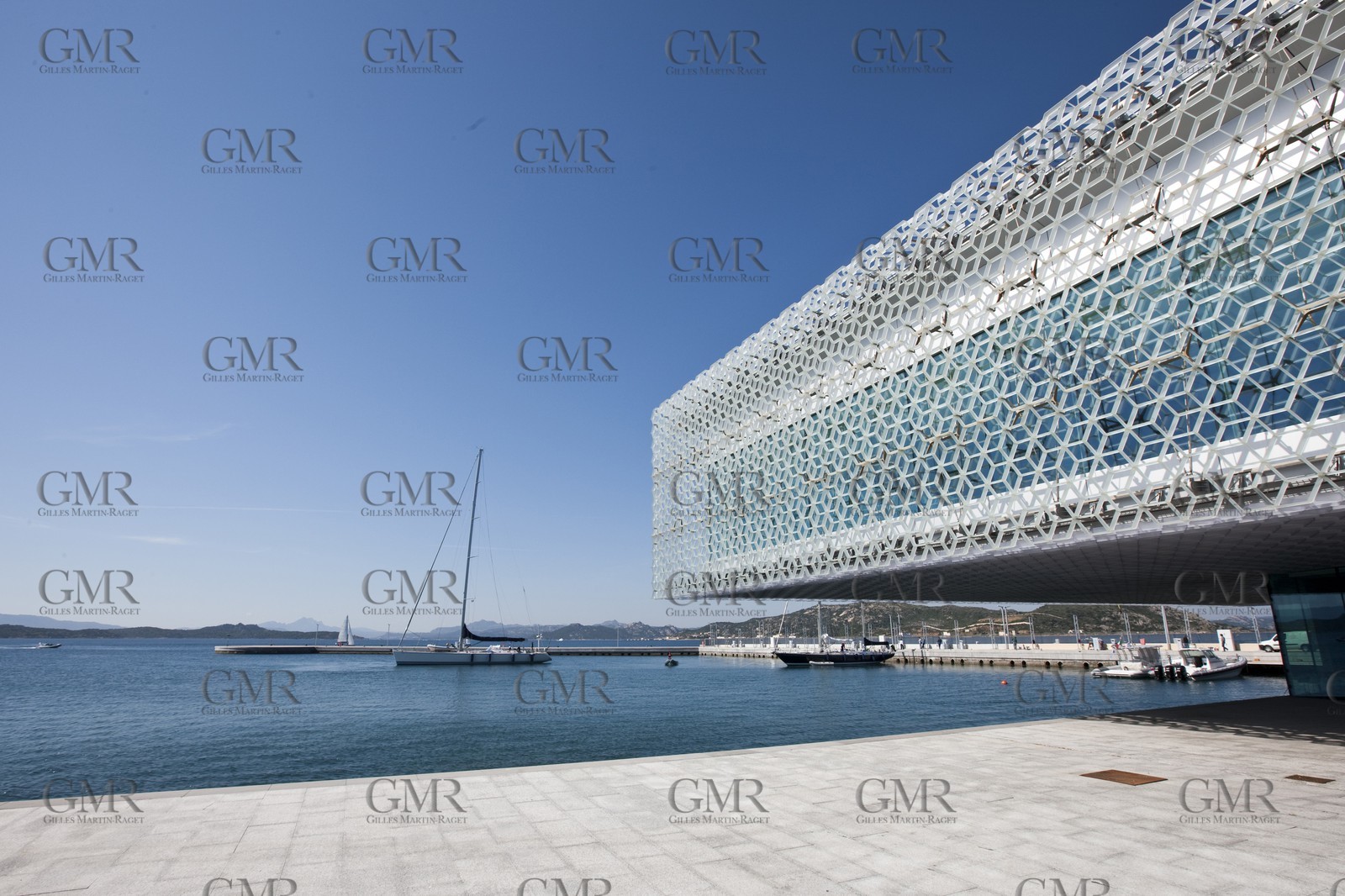 19 05 2010 - La Maddalena (ITA, Sardinia) Louis Vuitton Trophy - BMW ORACLE Racing - Arsenale Marina