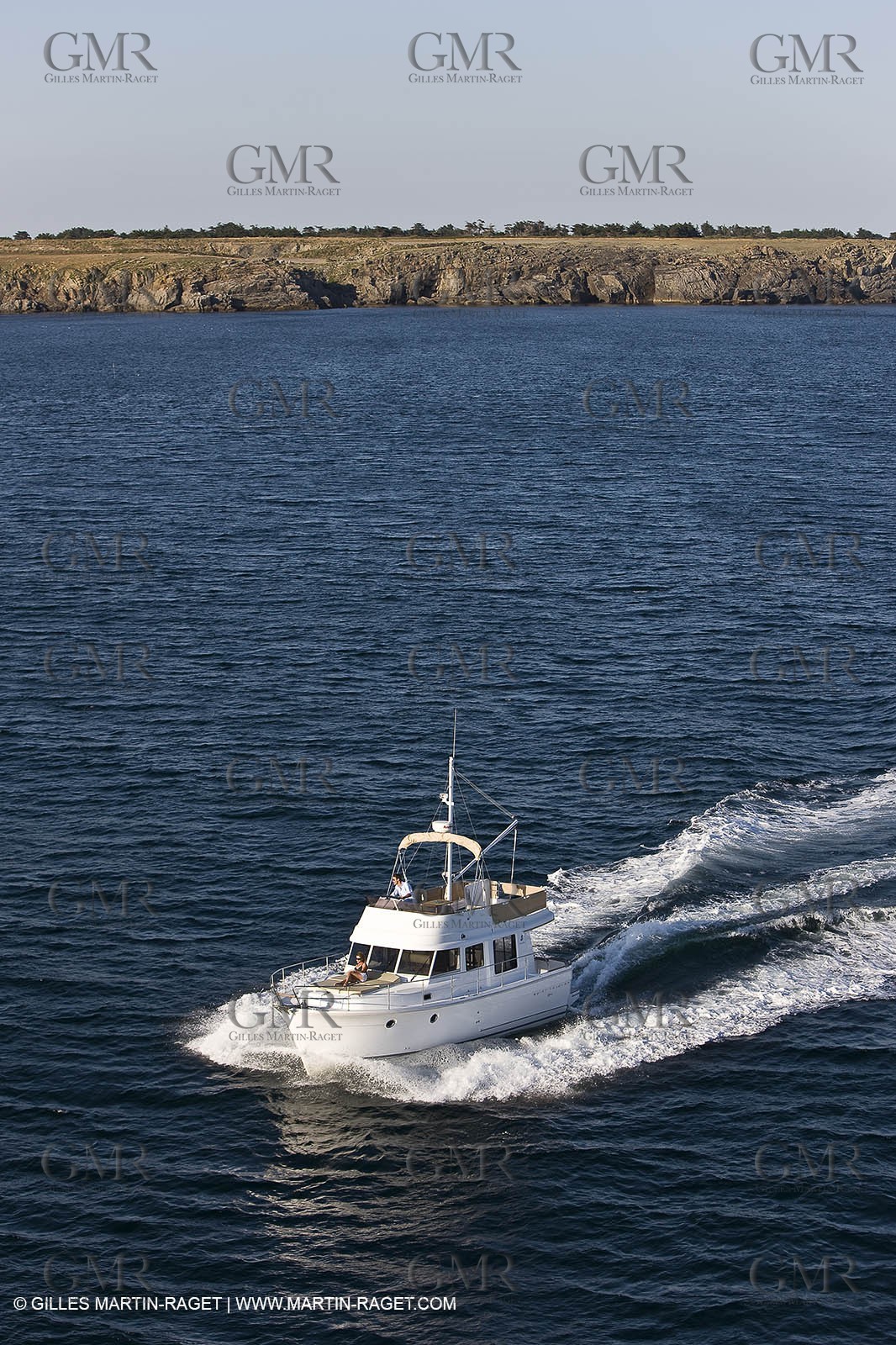 22 06 2009 - Ile d'Yeu (FRA,85) - Chantier Bénéteau - Trawler 34