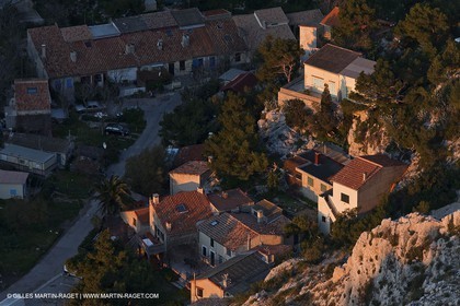 Décembre 2009 - Marseille (FRA) - Les Calanques - Morgiou vue depuis le Belvédère de Sugiton