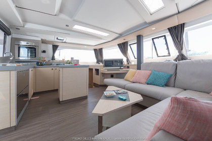 16 05 2017, Porquerolles (FRA,83), Chantier Fountaine-Pajot, Sanoa 47