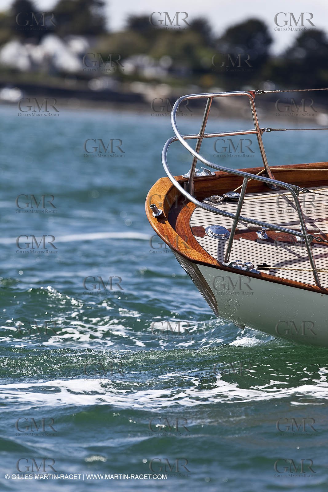 01-05-10 - Le Bono (FRA,56) - Regate Classique -Acteia II - Maica