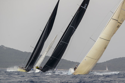 19 06 2024, Porquerolles Island (FRA), Championnat du monde des 12 m JI 2024, Race Day 1