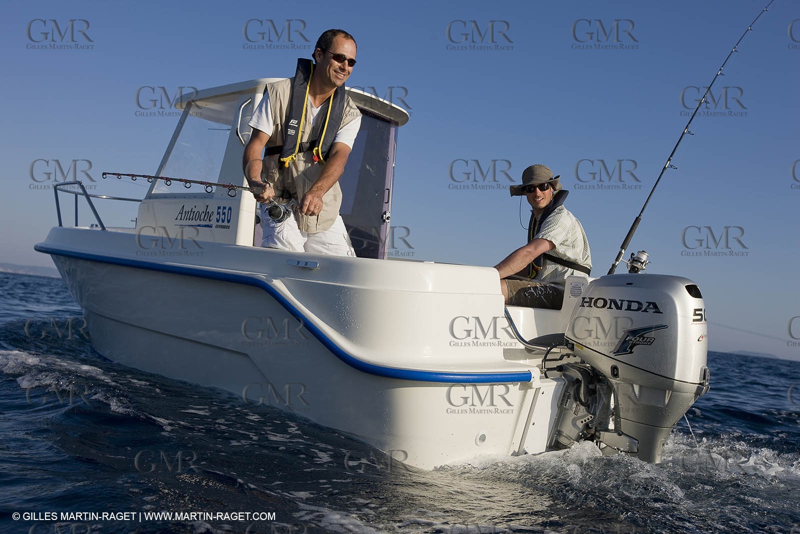 19 06 2008 - Le Lavandou (FRA,83) - Honda Marine 4 stroke outboard engines 2008 line