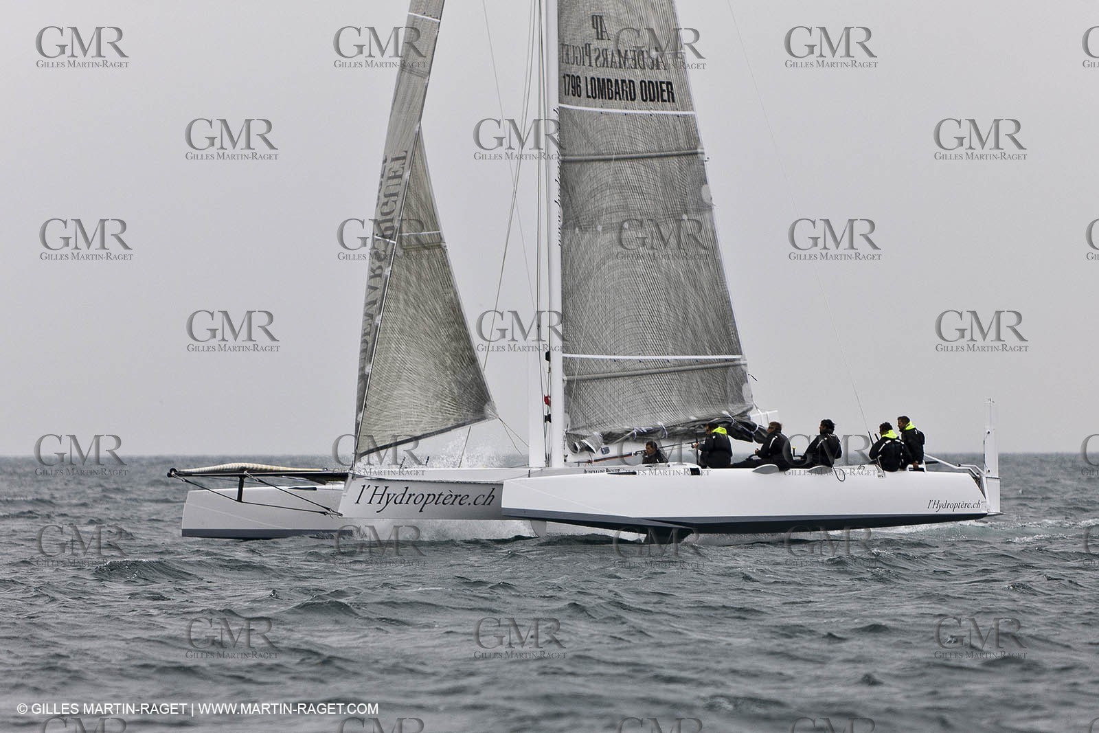 09 10 2010 - Morges (SUI) - L'Hydroptère.CH - 1st sail