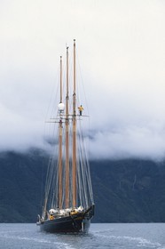 GMR_000168.jpg