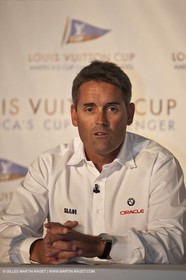 27 11 2010 - Dubao (UAE) - 34th America's Cup - Louis Vuitton Partnership announcement - Russell Coutts
