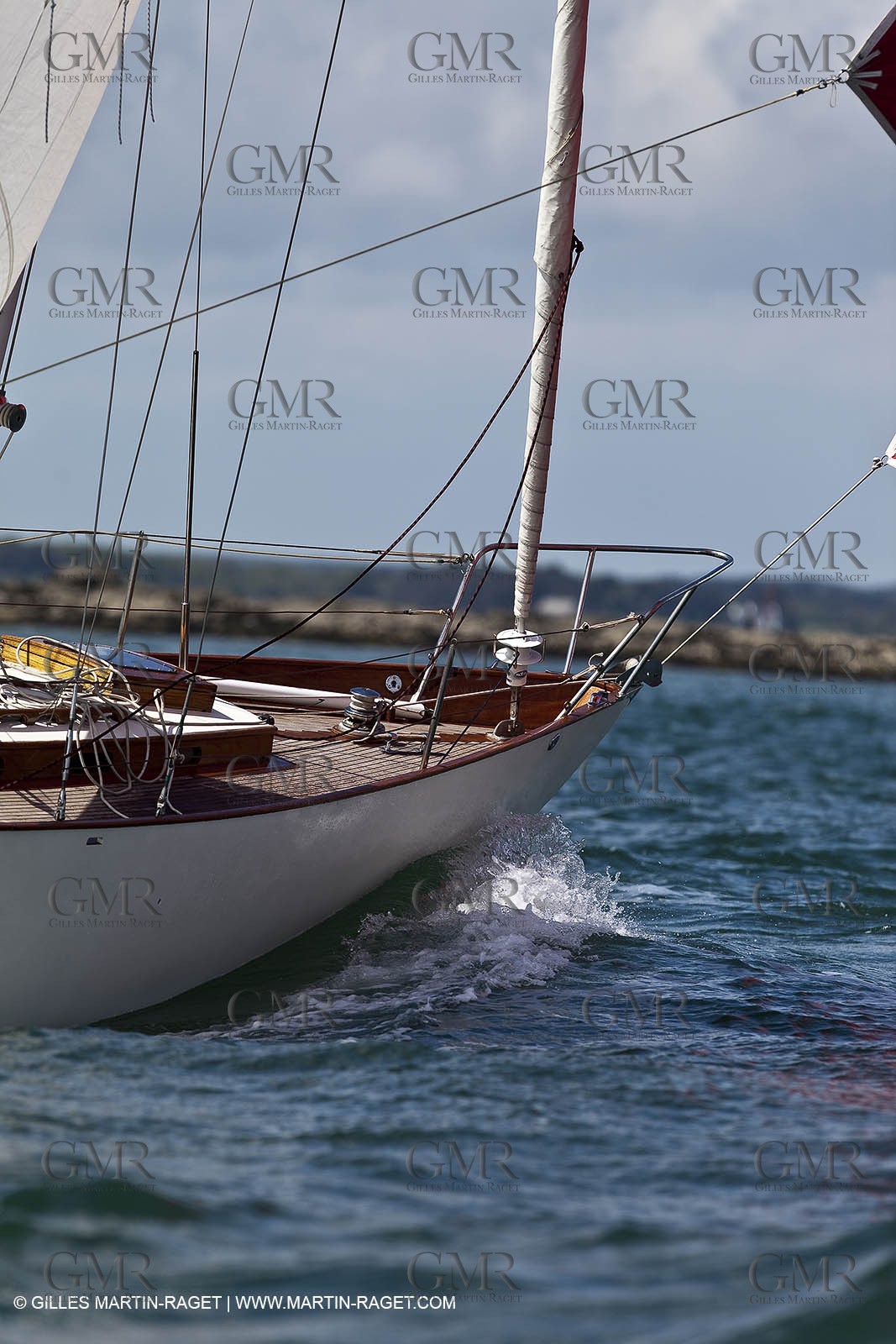 01-05-10 - Le Bono (FRA,56) - Regate Classique -Acteia II - Maica