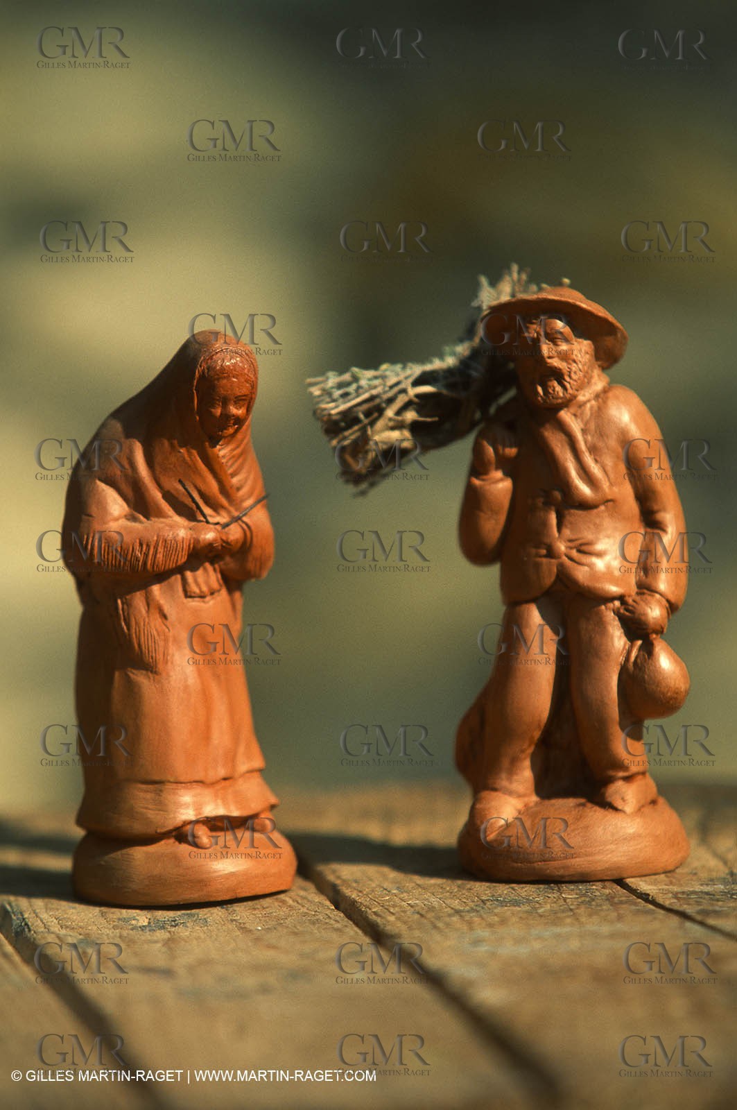 Baux de Provence, Cribs making