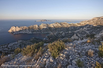 04 04 2009 - Marseille (FRA, 13) - Les Calanques - Marseille as seen from the top of the Baou Rond