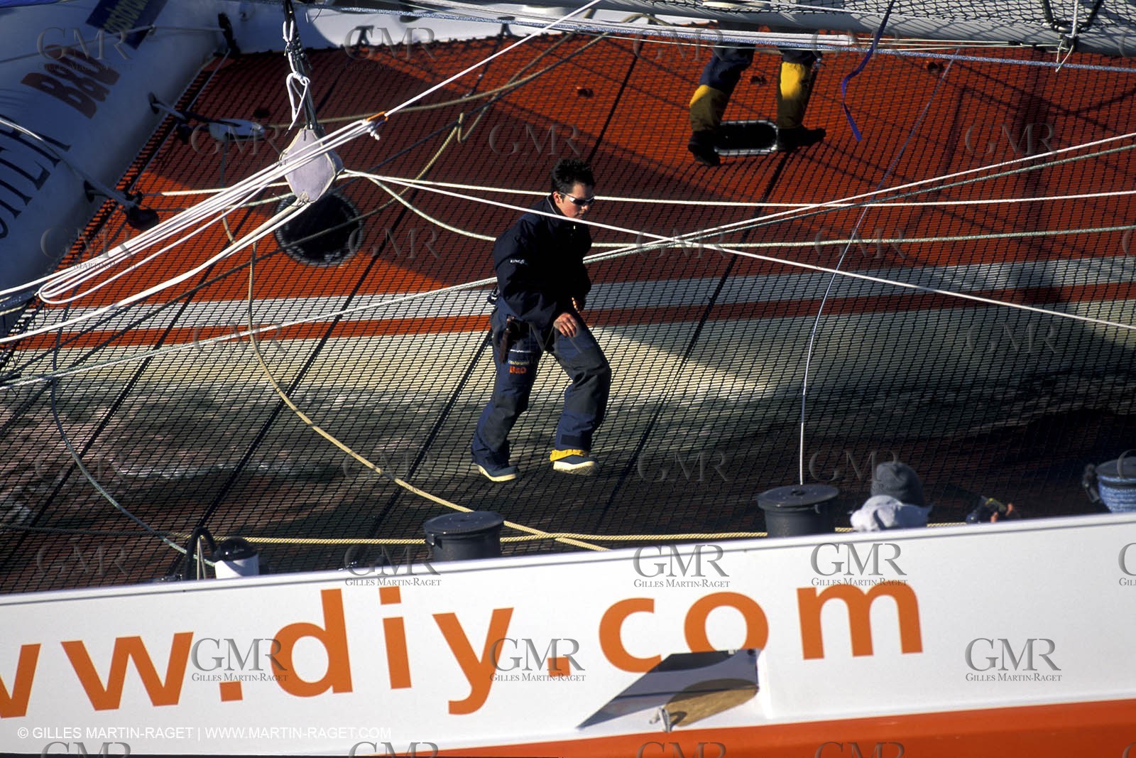 Kingfisher II - Jules Verne Trophy 2002 start - Brest