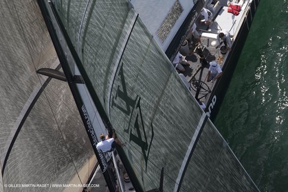 29 01 2009 - Auckland (NZL) - Louis Vuitton Pacific Series - BMW ORACLE Racing - Training