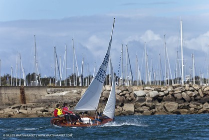 Sailing, Classic Yachts, wooden dinghies, Vaurien