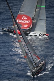 2' 06 2007-Valencia (Spain)- 32nd America's Cup - Final Match - Day 2