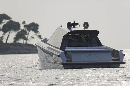 29 09 2007 - St Jean Cap Ferrat - Wally Yachts - Wally Power 70 - Lau Lau
