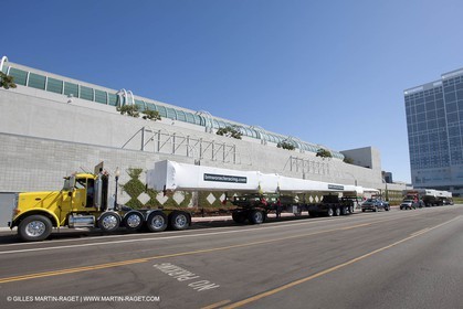 13 10 2009 - San Diego (USA, CA) - 33rd America's Cup - BMW ORACLE Racing - BOR 90 modifications